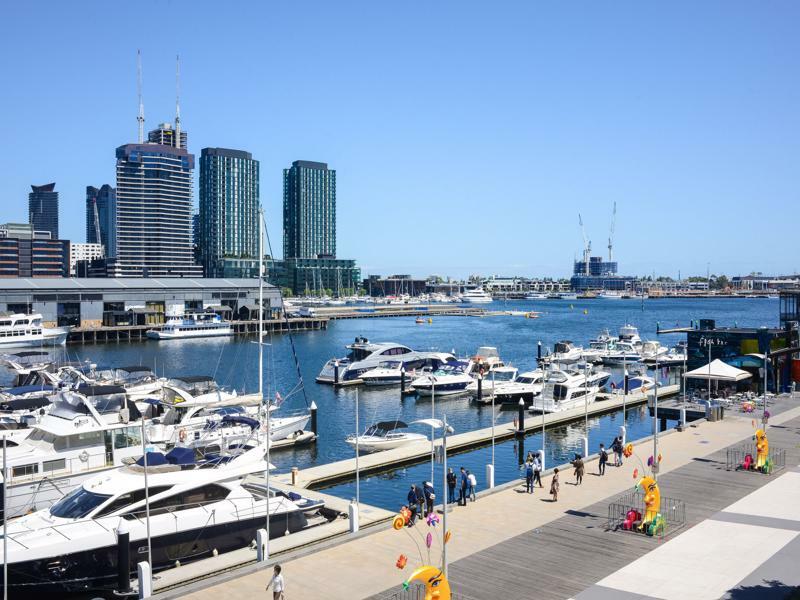 Апартаменты Urbanminder @ Docklands Мельбурн Экстерьер фото