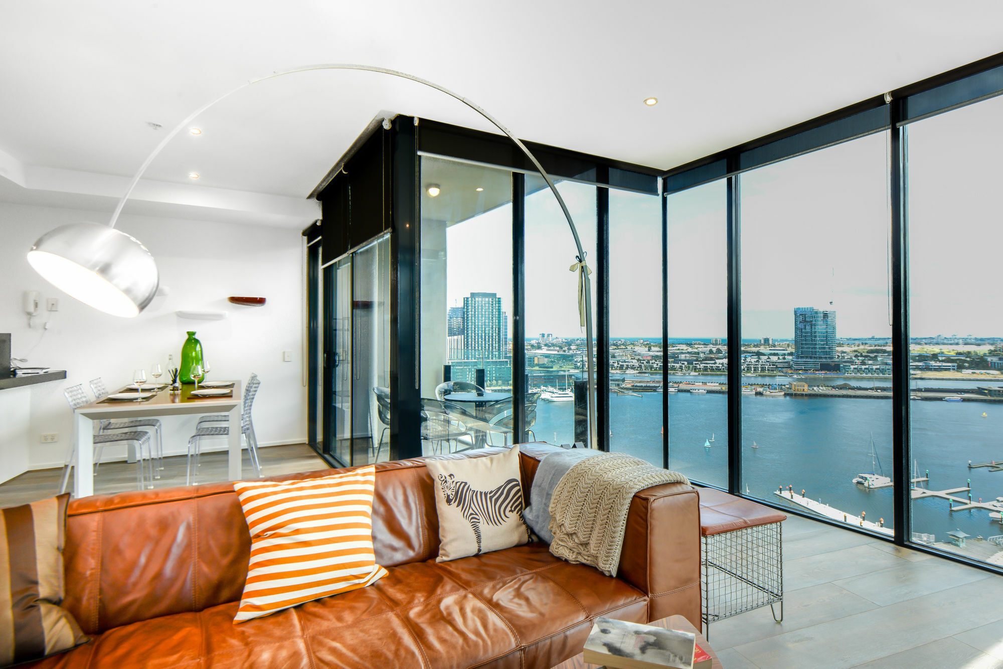 Апартаменты Urbanminder @ Docklands Мельбурн Экстерьер фото
